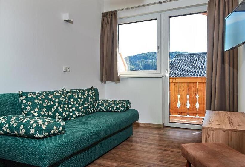 Apartamento 2 Dormitórios, Appartment Ransburggut