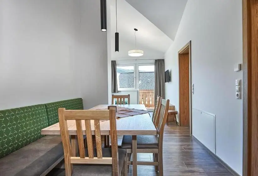２ベッドルームアパートメント, Appartment Ransburggut