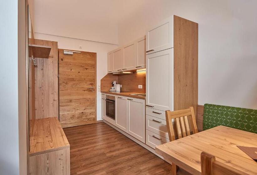 2ベッドルームアパートメント, Appartment Ransburggut