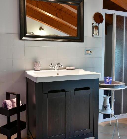 סטודיו קלאסי, Il Laghello Di Amina