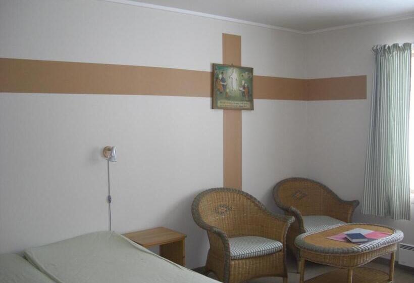 חדר סטנדרט לשלושה, Lyngmo Gjestehus