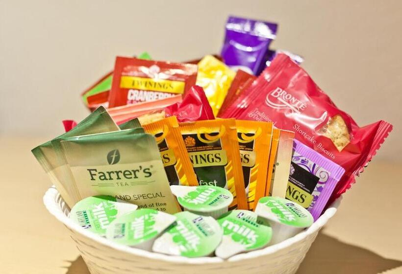 패밀리 룸, The Glen Guest House