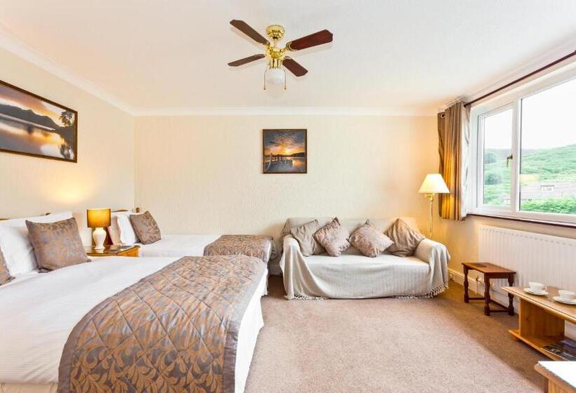 패밀리 룸, The Glen Guest House