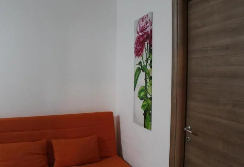 Huoneisto 1 Makuuhuone Parveke, Residence Ideal