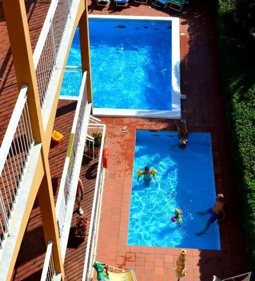 آپارتمان 1 خوابه با چشم‌انداز استخر, Residence Orchidea