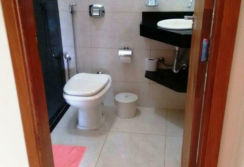 Четырехместный Номер Стандарт, Pousada Sorocabana