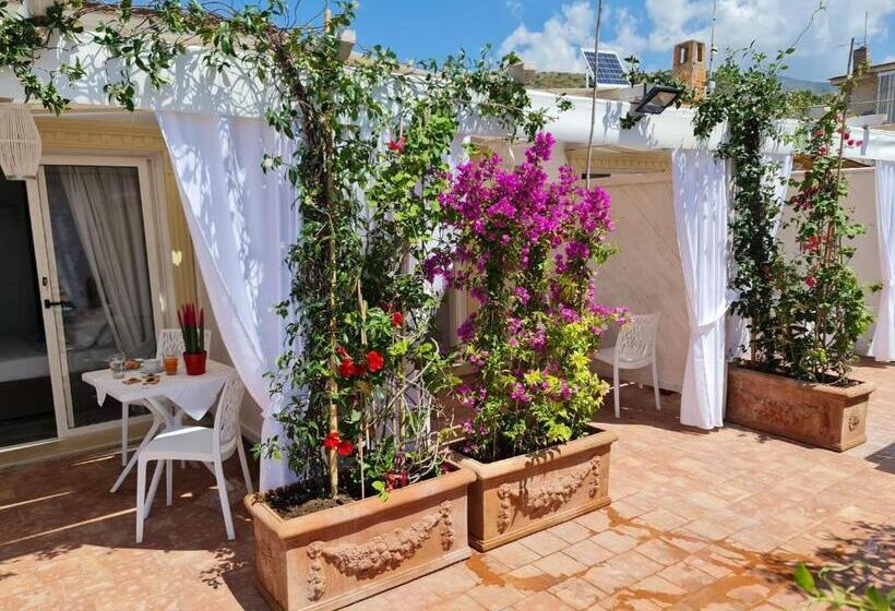 스탠다드 룸 킹사이즈 침대, Luxury B&b Suite Jacuzzi Villa Filomena