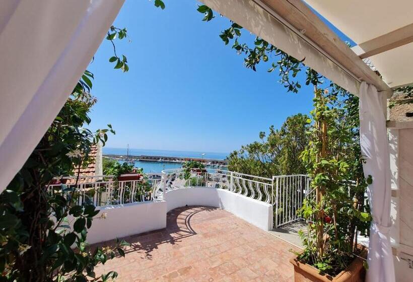 스탠다드 룸 킹사이즈 침대, Luxury B&b Suite Jacuzzi Villa Filomena