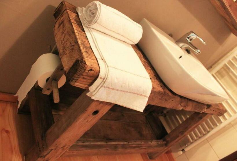 4인용 스탠다드 룸, Lu Garun Rus