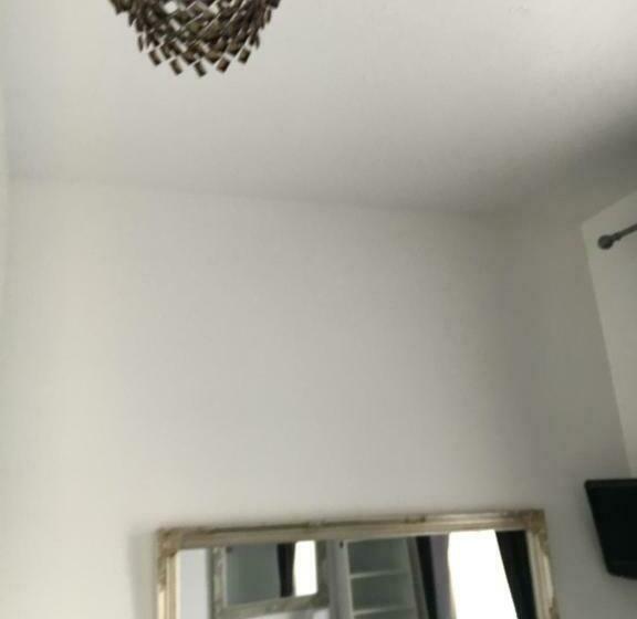 غرفة قياسية, Ardern