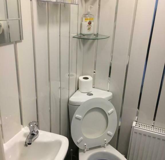 غرفة قياسية, Ardern