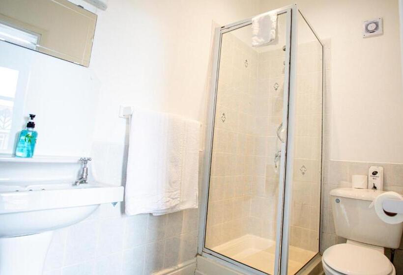 غرفة قياسية ثلاثية, Ashdale Guest House