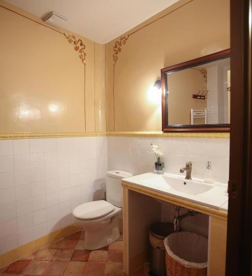 غرفة عائلية, Casa Rural La Casona