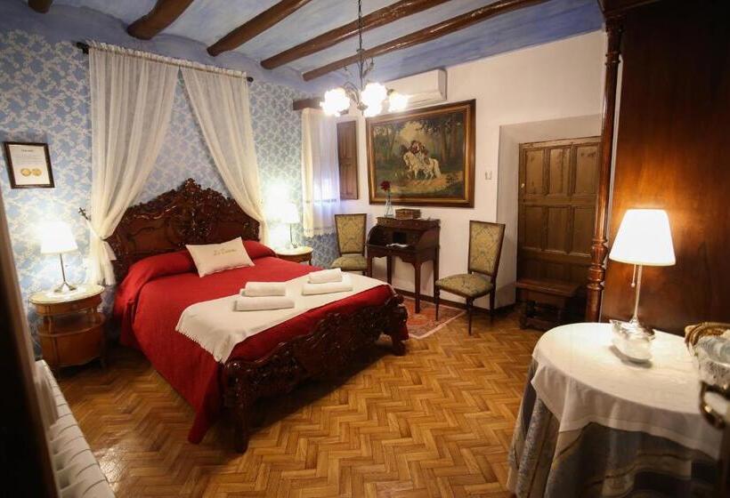 غرفة عائلية, Casa Rural La Casona