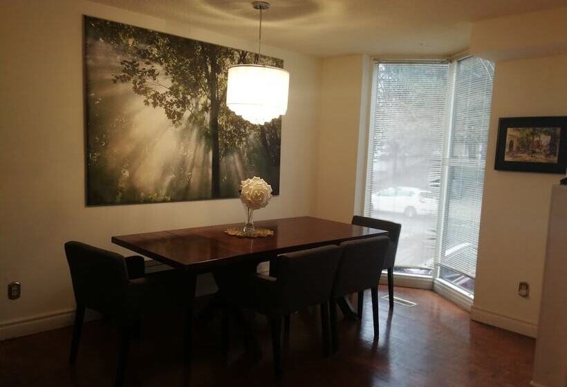 Номер Deluxe Вид на Сад, Margie Townhome Suites