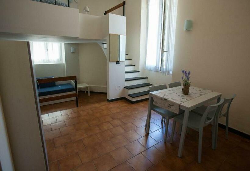 스탠다드 스튜디오, Residence Rta Villa Marina