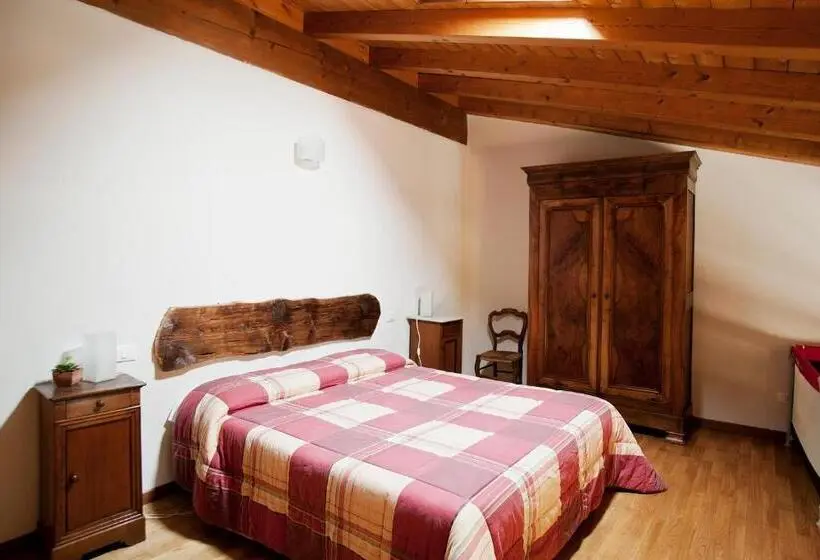 Huoneisto 1 Makuuhuone, Cascina Clarabella