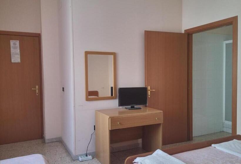 غرفة قياسية لذوى الاحتياجات الخاصة, Il Quadrifoglio