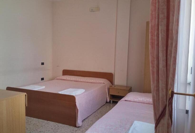 غرفة قياسية لذوى الاحتياجات الخاصة, Il Quadrifoglio