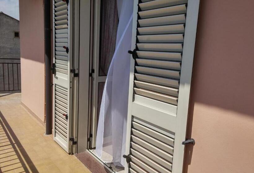 غرفة قياسية رباعية, Il Quadrifoglio