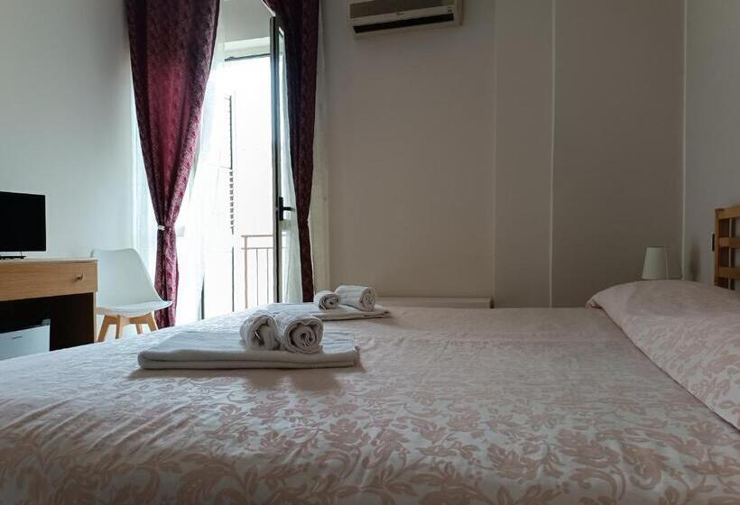 غرفة قياسية رباعية, Il Quadrifoglio