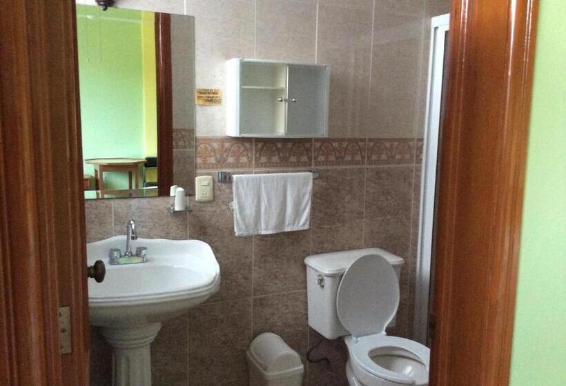 חדר סטנדרט לארבעה, Casa De Huéspedes La Rosa