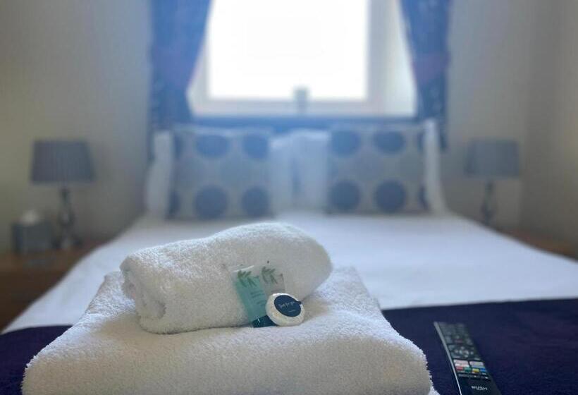 标准间, The Crossroads Inn