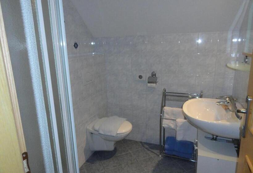 آپارتمان 1 خوابه همکف, Farm Stay Dolinar Krainer