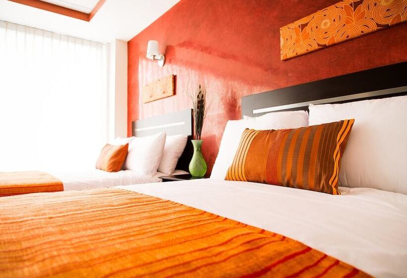 جناح جونيور, Inn Express Hotel Tula