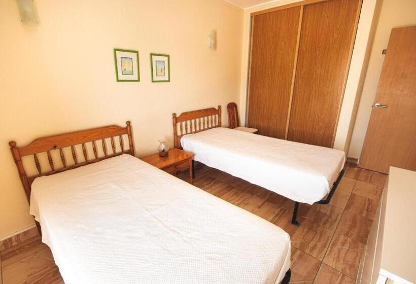 Апартаменты 1 Спальня с Балконом, Colmeia  Alojamento Local