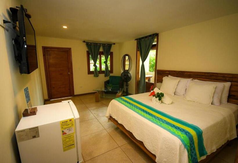 标准间带游泳池, Finca Escondida