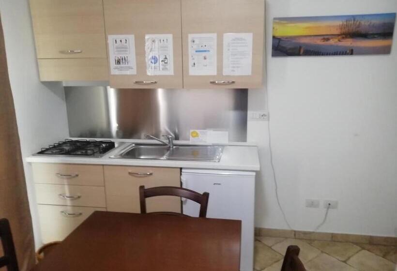 Студия Стандарт, B&b Acquamarina Villasimius