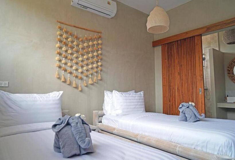 Perhehuone, The Deck Cottages Samui