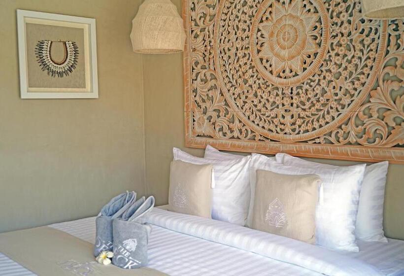 Perhehuone, The Deck Cottages Samui