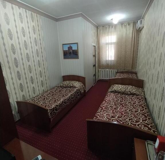 Habitació Triple Estàndard, Silver