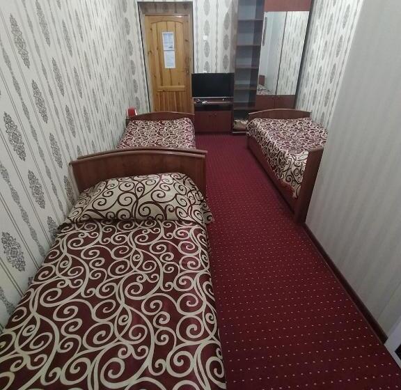 Habitació Triple Estàndard, Silver