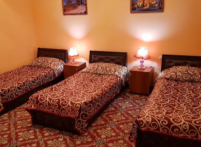 Habitació Quàdruple Estàndard, Silver