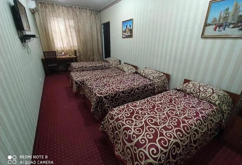 Habitació Quàdruple Estàndard, Silver