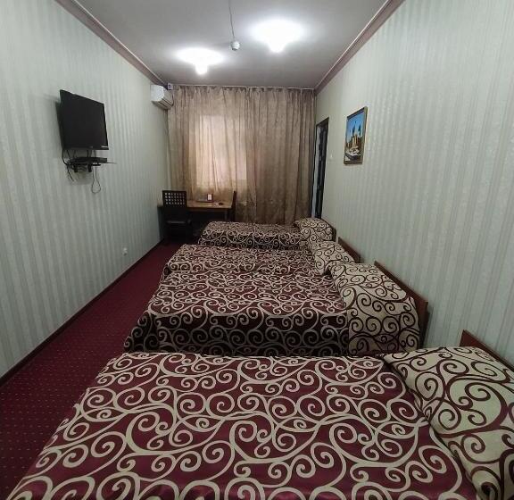 Habitació Quàdruple Estàndard, Silver