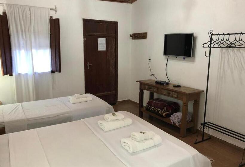 Трехместный Номер Стандарт Вид на Сад, Pousada Recanto Dos Encantos