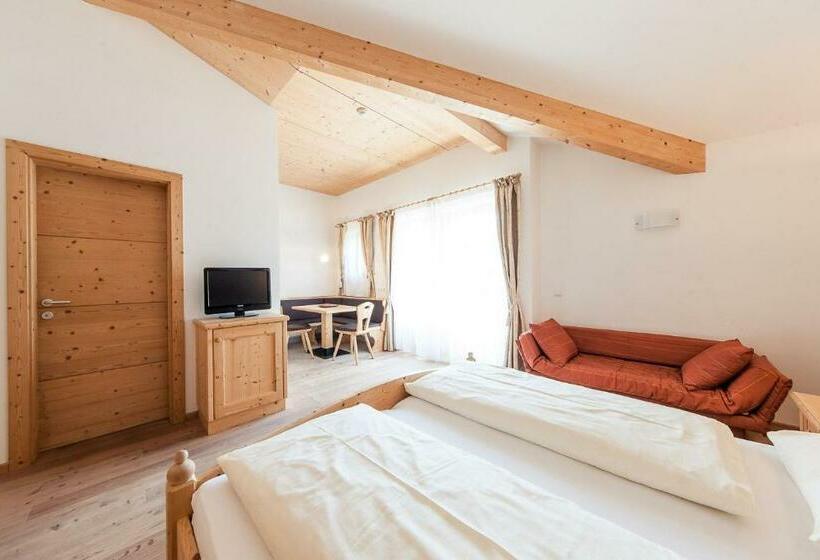 استودیوی استاندارد, Sonus Alpis Adults Only