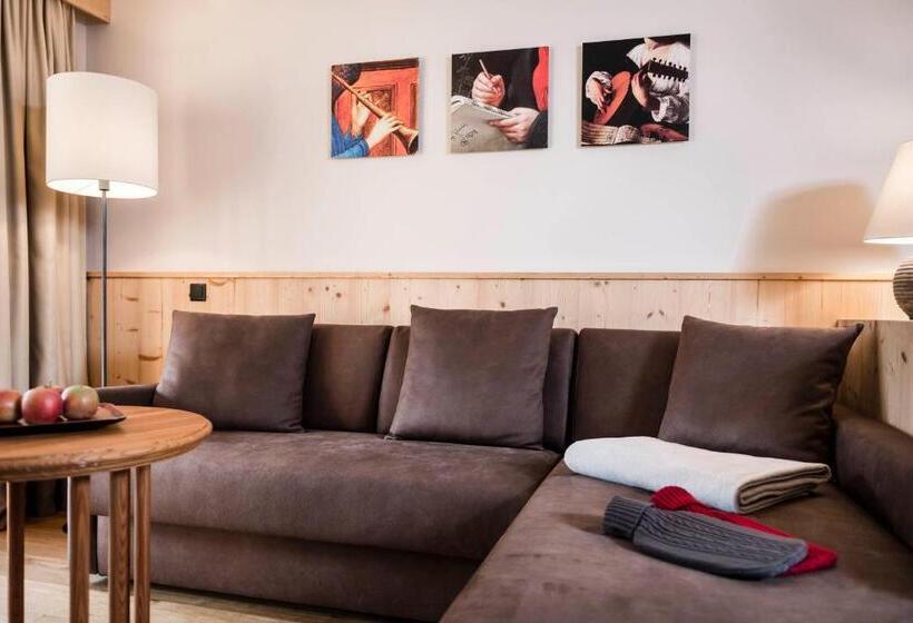 سوییت لوکس, Sonus Alpis Adults Only