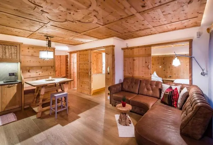 Deluxe-huoneisto 1 Makuuhuone, Naturhotel Lüsnerhof