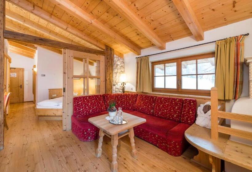Номер Deluxe с Балконом, Naturhotel Lüsnerhof