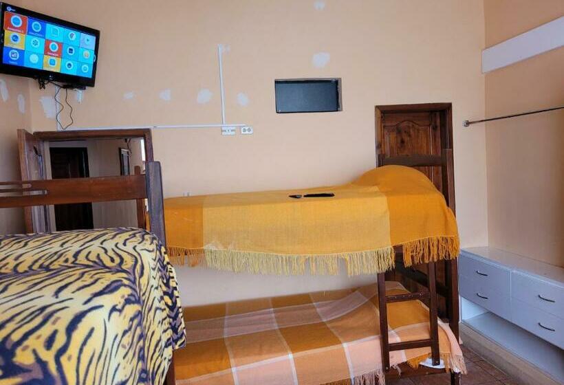 패밀리 룸, Hostal Haziel