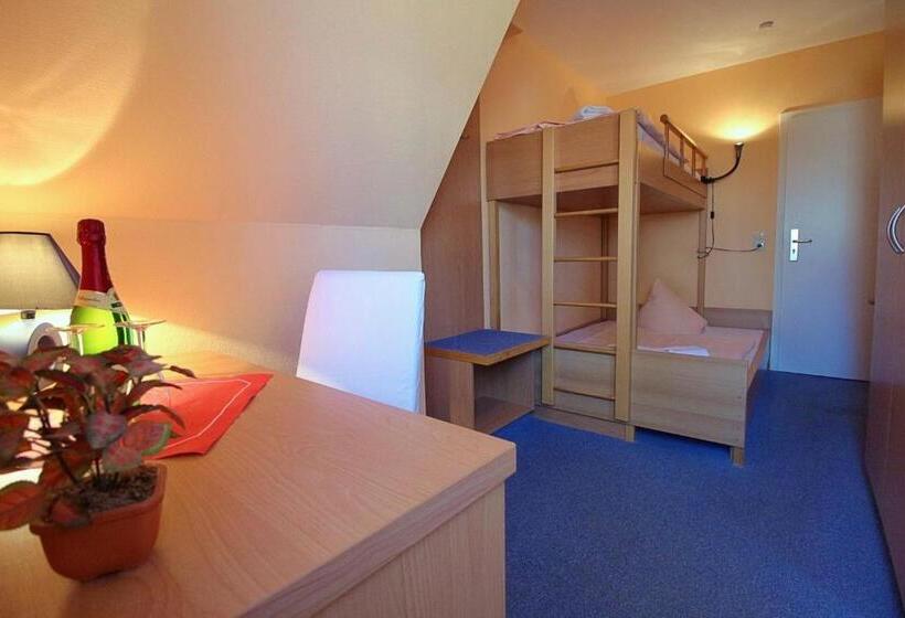 标准间带双层床, Pension Mola