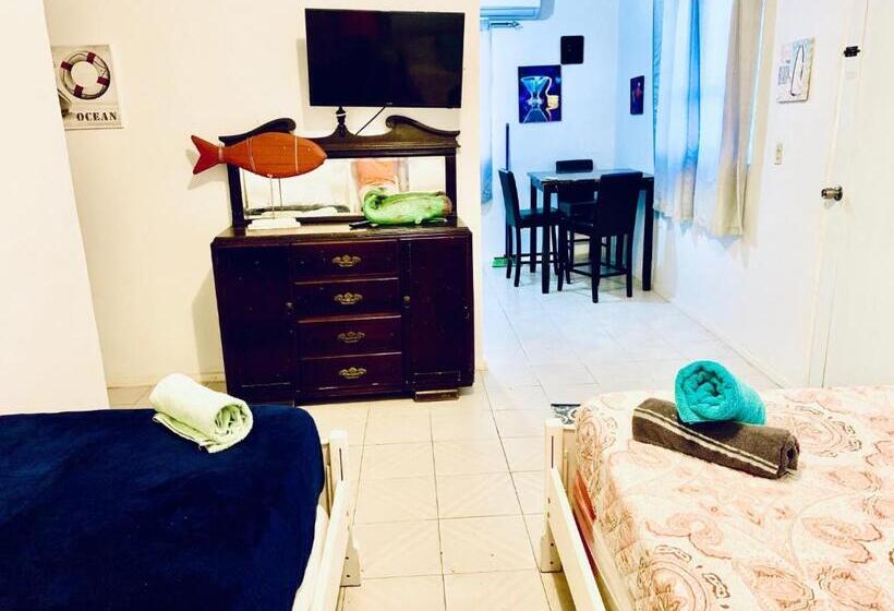 اتاق خانوادگی, Coastal Express Inn & Suites #1 At 681 Ocean Drive