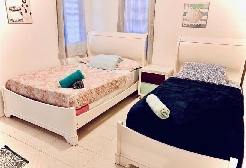 اتاق خانوادگی, Coastal Express Inn & Suites #1 At 681 Ocean Drive