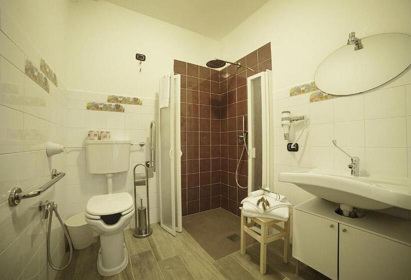 스탠다드 스튜디오, Cascina Al Colle