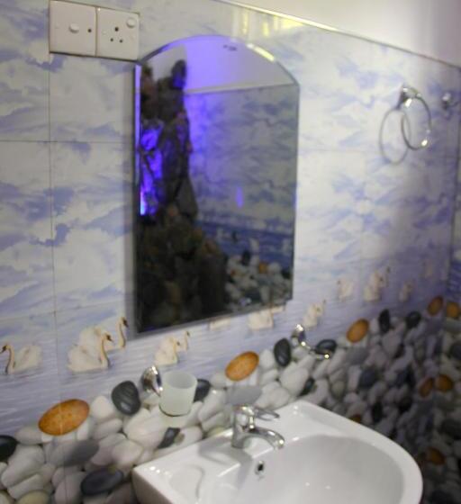 스탠다드 룸 산 전망, Cascade Vally